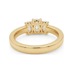 1.2 CTTW Oval Three-Stone Bridal Set in 10K Yellow Gold thumbnail 3