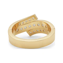 0.83 CTTW Bypass Crossover Multi-Row Diamond Wedding Band in 10K Yellow Gold thumbnail 3