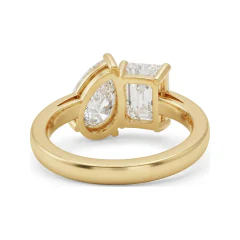 8.34 CTTW Emerald and Pear Two-Stone Bypass Engagement Ring in 10K Yellow Gold thumbnail 3