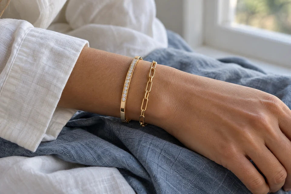 Bracelets & Chains